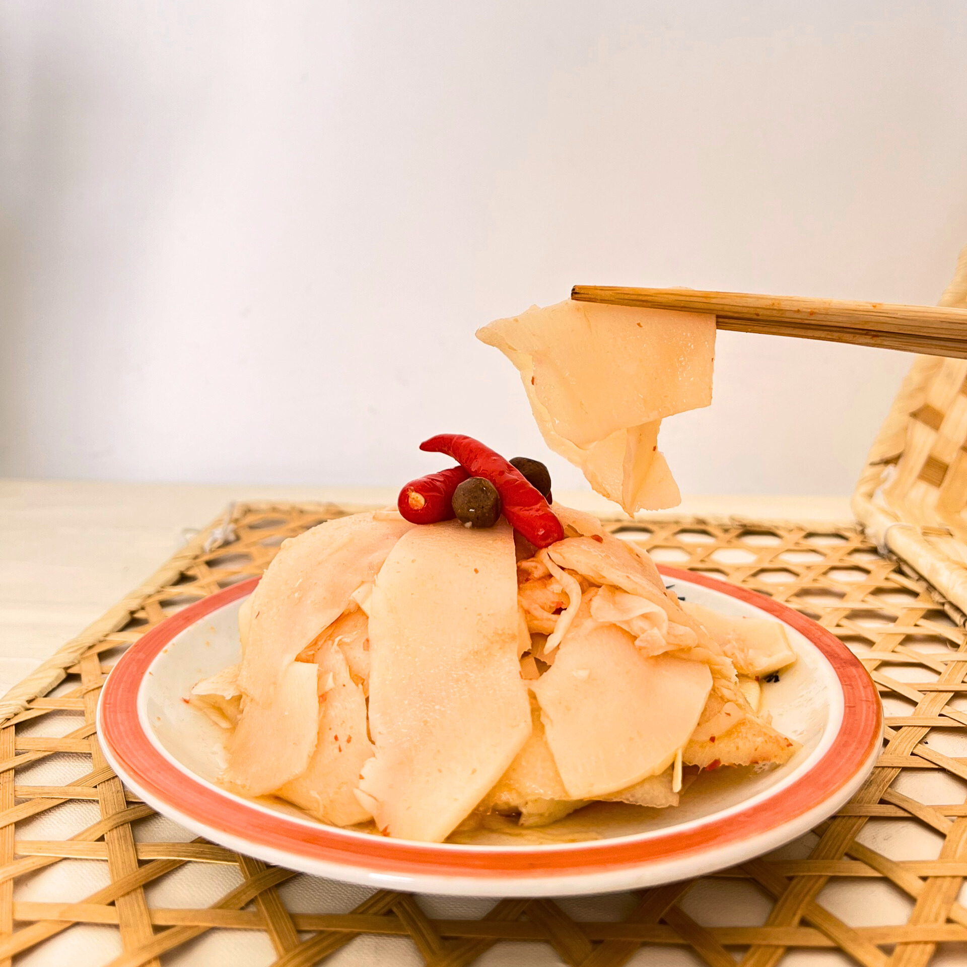 Măng muối ớt dổi 500g Măng muối ớt dổi 500g